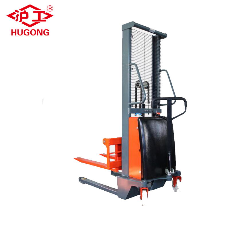 Conas Stacker Leictreach oiriúnach a roghnú?